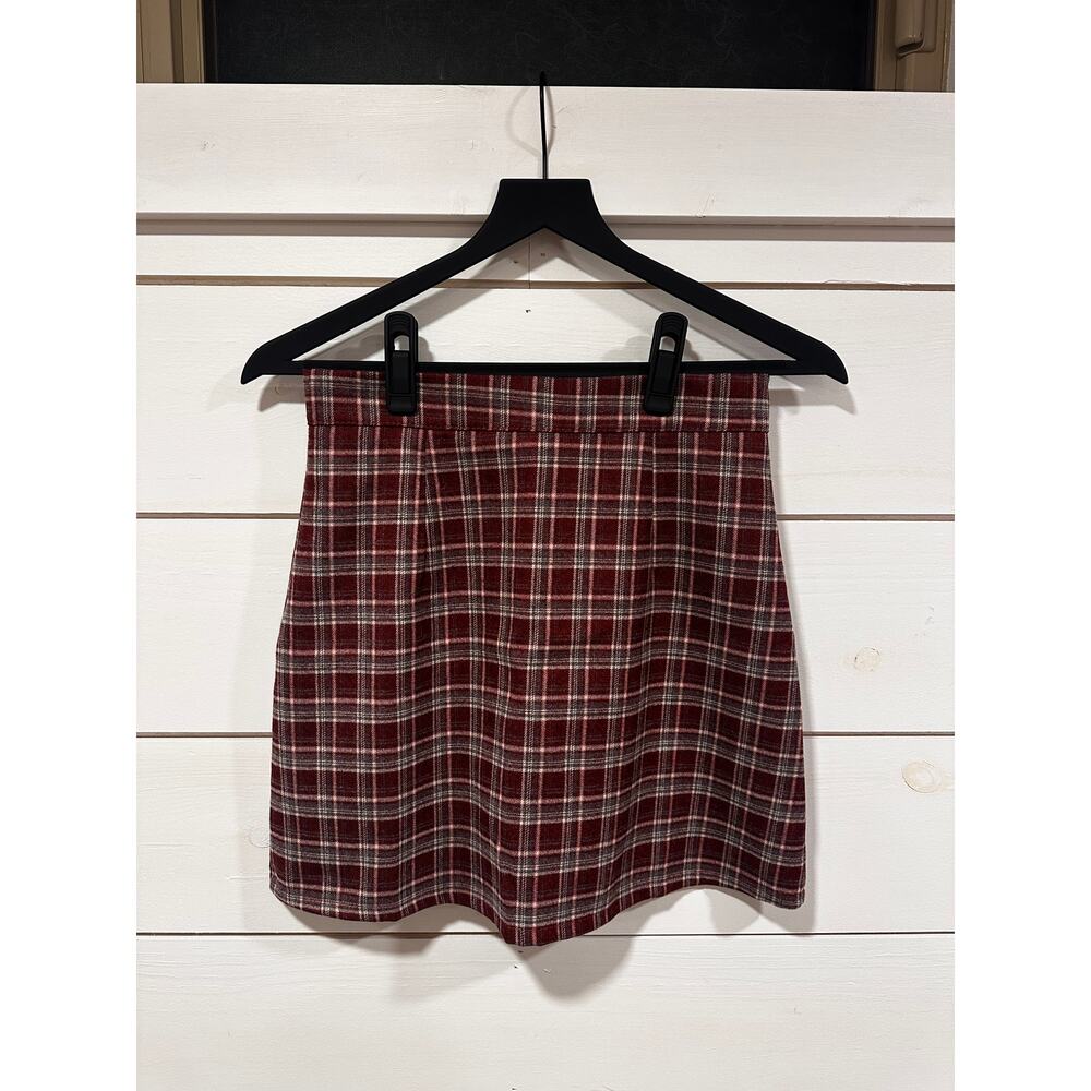 Women's Plaid Mini Skirt Preppy High Quality - Size Small (26in waist)